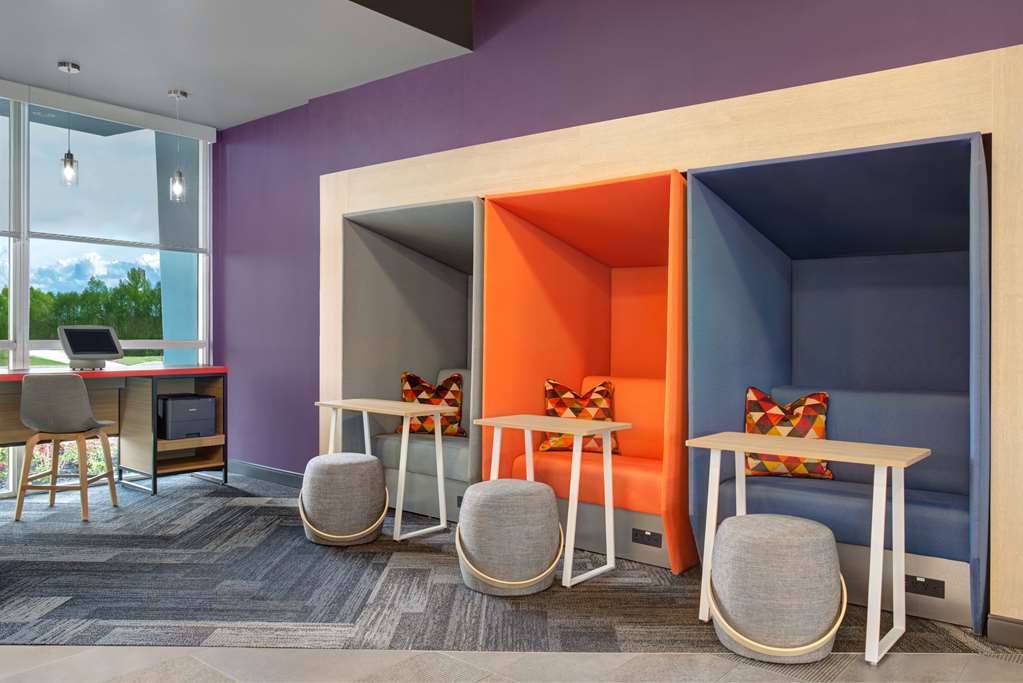 Images Tru by Hilton Toronto Airport West