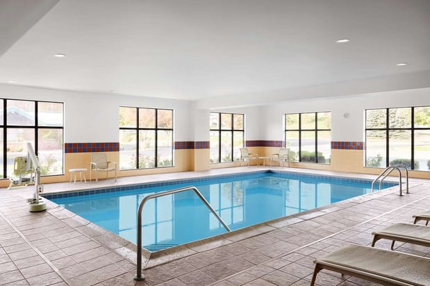 Images Hampton Inn & Suites New Haven - South - West Haven