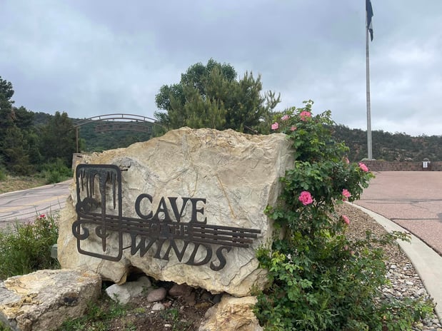 Images Cave of the Winds Mountain Park