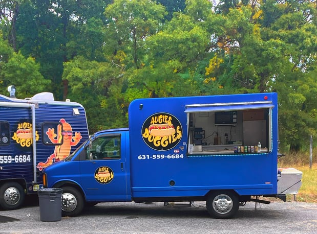 Images Augies Doggies Food Truck