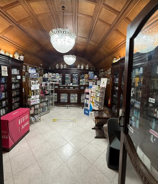 Images Farmacia Igea Pisacane