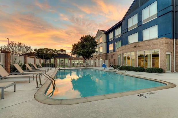 Images Hilton Garden Inn Fort Worth/Fossil Creek