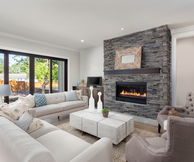 Images Tetyana Hanna, Sarasota Real Estate Agent 〡 KW Coastal Living III