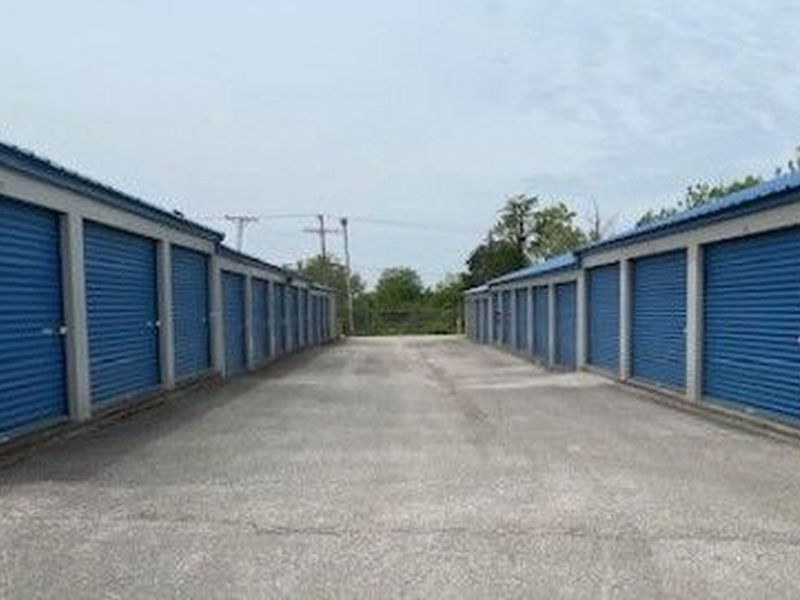 Images Extra Space Storage