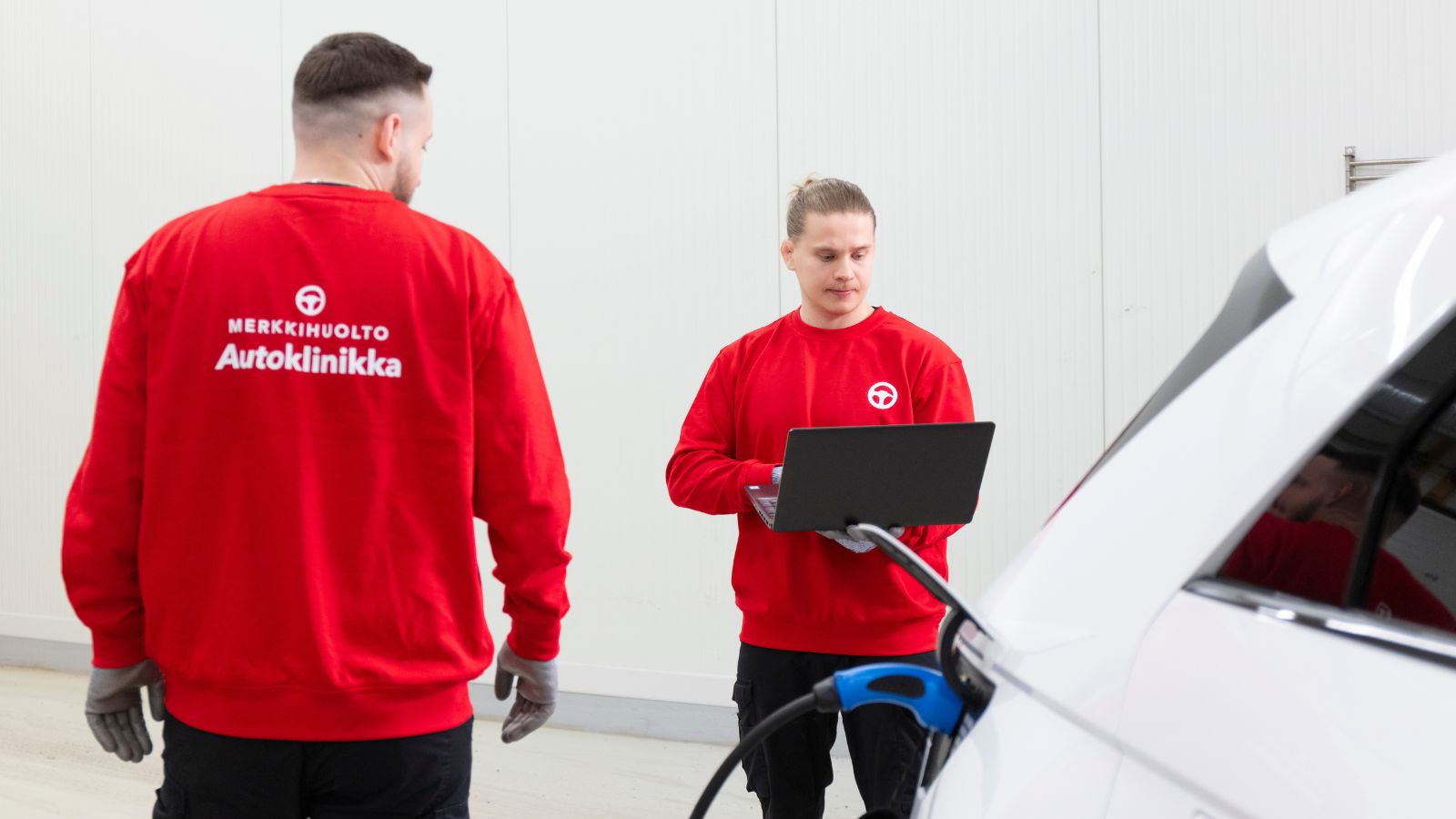 Images Autoklinikka Merkkihuolto Helsinki, Alppila autokorjaamo