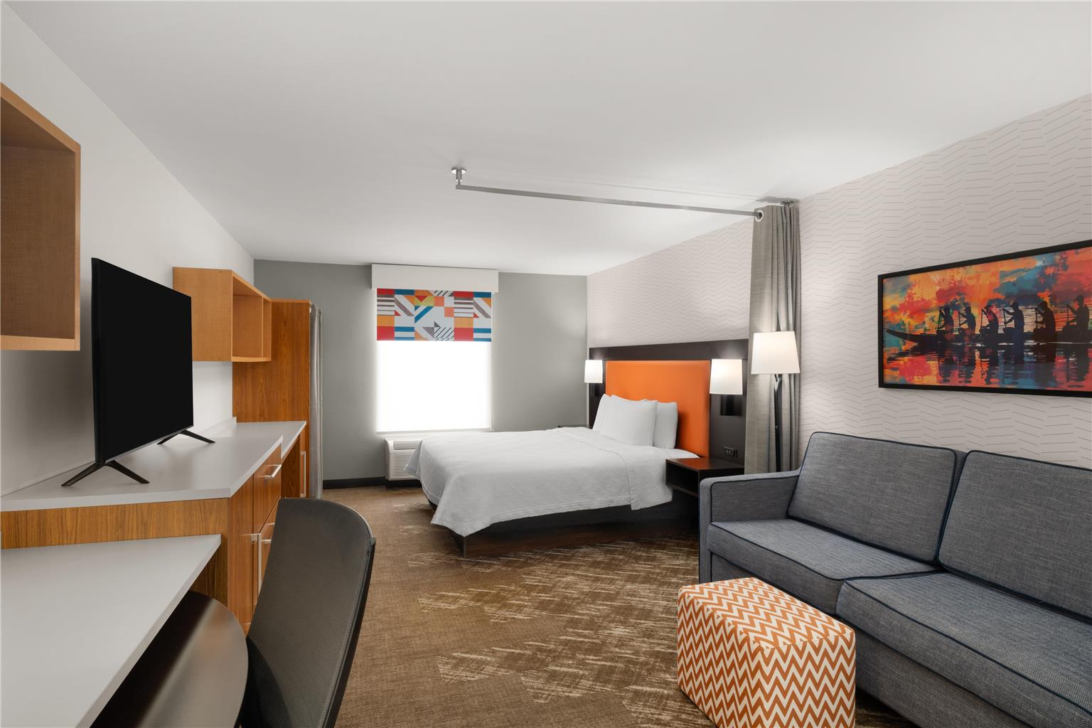 Guest room