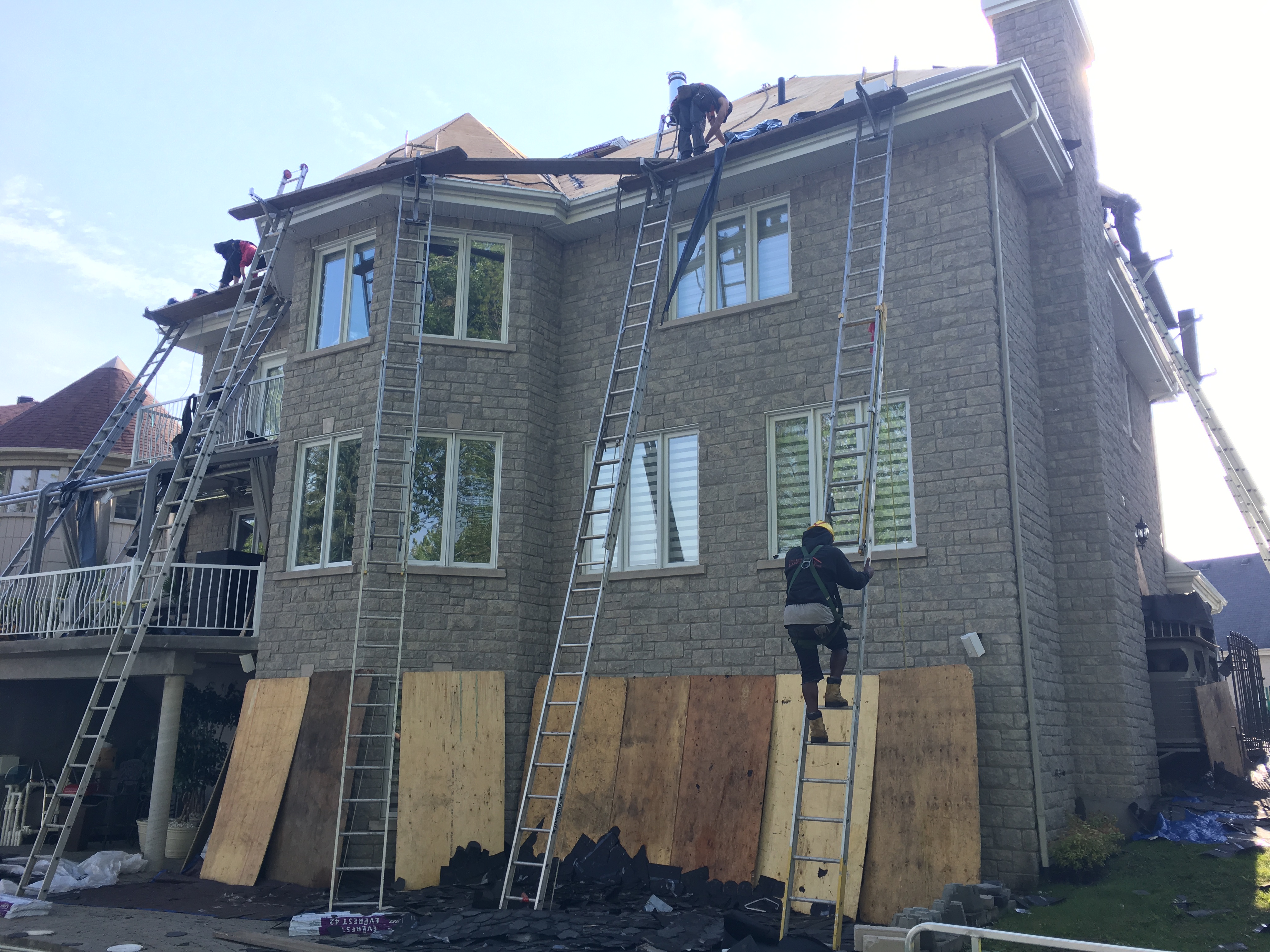 Images Couvreurs Lakeshore Roofing