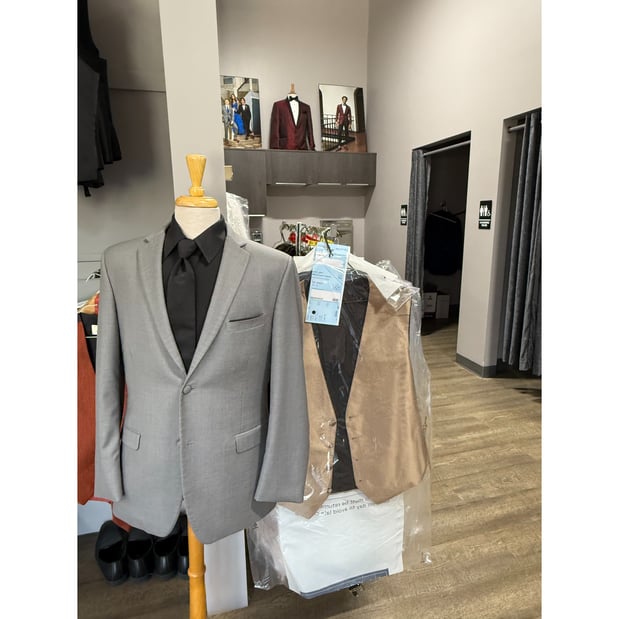 Images D'Luxe Tux
