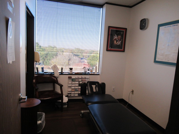 Images East Loop Chiropractic Clinic