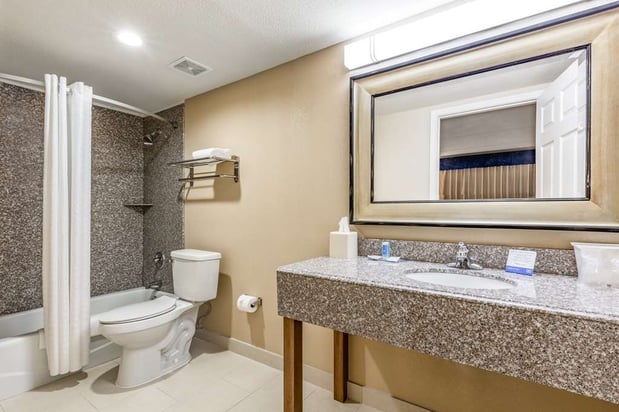 Images SureStay by Best Western Tupelo North