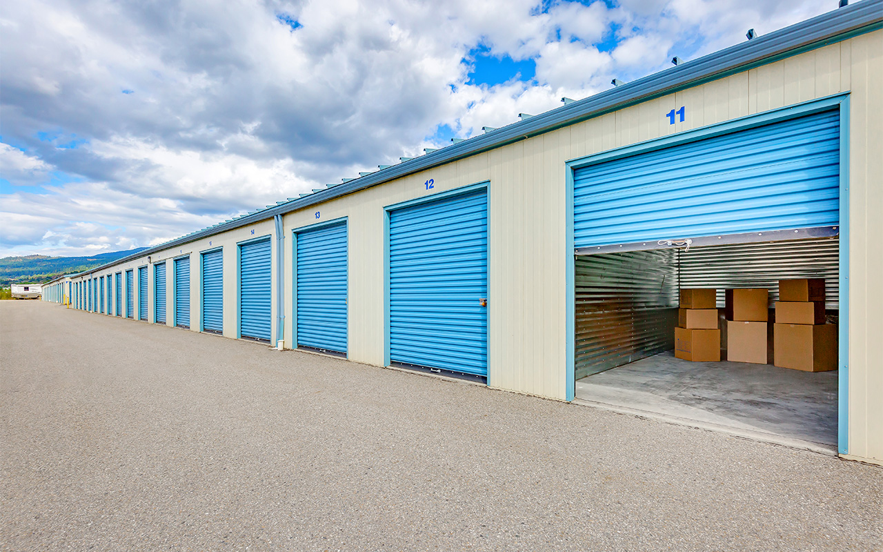 Images Sentinel Storage - Vernon