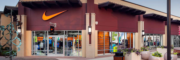Images Nike Factory Store - Chesterfield