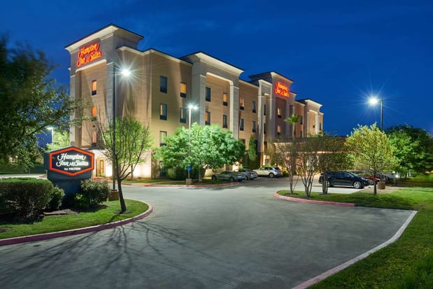 Images Hampton Inn & Suites Austin South/Buda