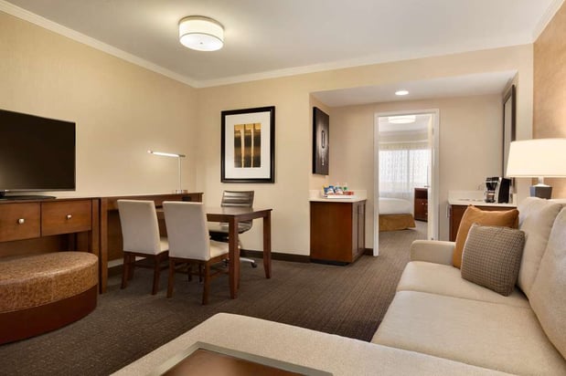 Images Embassy Suites by Hilton Austin Downtown South Congress