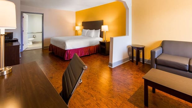 Images SureStay Plus by Best Western Hammond