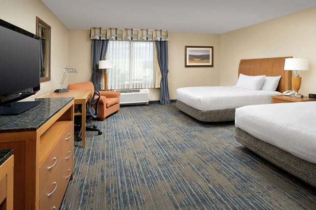 Images Hilton Garden Inn Yakima Downtown