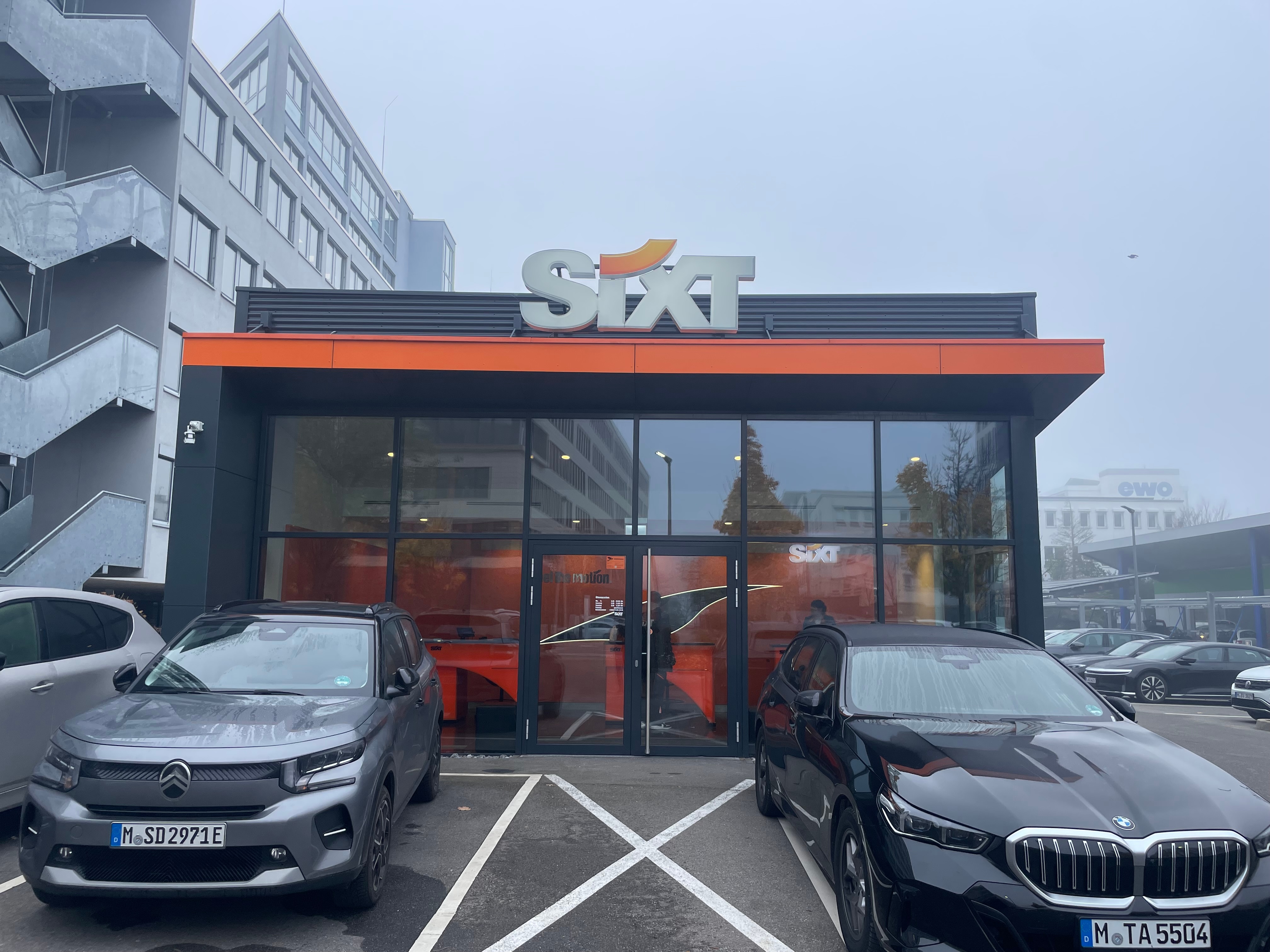 SIXT Mietwagen & Transporter mieten Stuttgart Vaihingen, Industriestr. 26 in Stuttgart