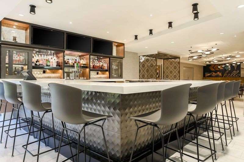 Images DoubleTree by Hilton Hotel Austin - University Area