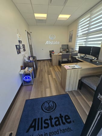 Images Matthew Carlson: Allstate Insurance