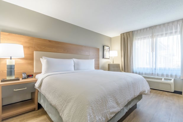 Images Candlewood Suites Southfield - Detroit by IHG