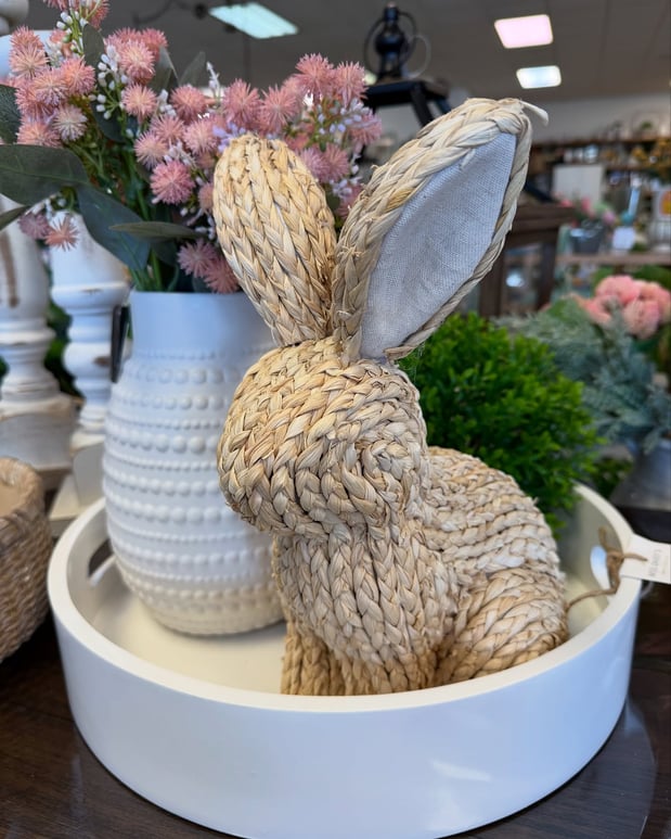 Images Miss Daisy's Home & Decor Co.