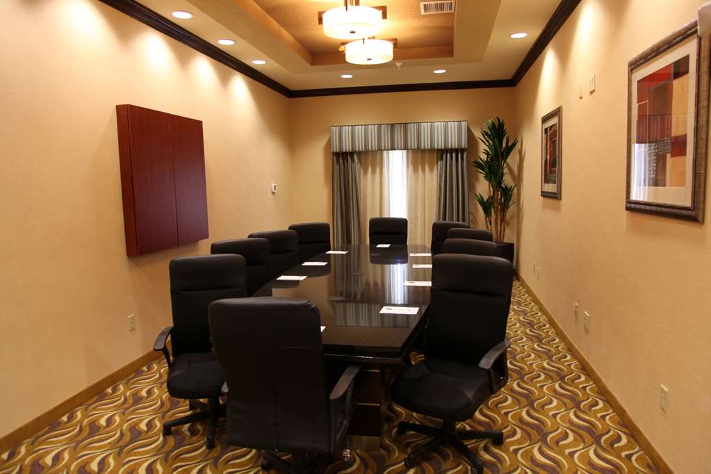 Meeting Room Hampton Inn & Suites Carlsbad Carlsbad (575)725-5700