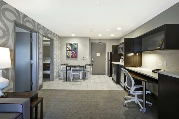 Images Home2 Suites by Hilton KCI Airport