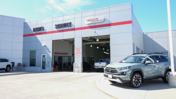 Images Denny Menholt Toyota