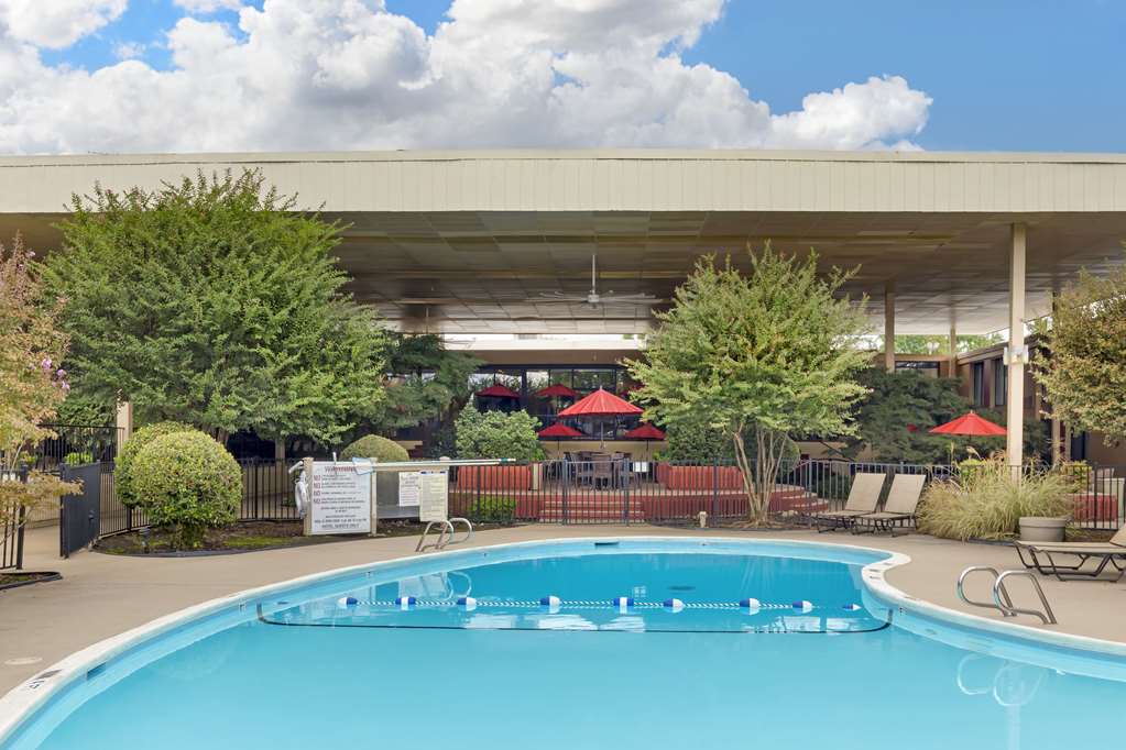 BW Burlington NC Pool