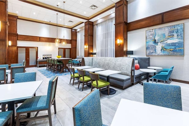 Images Hampton Inn & Suites Houston Heights I-10