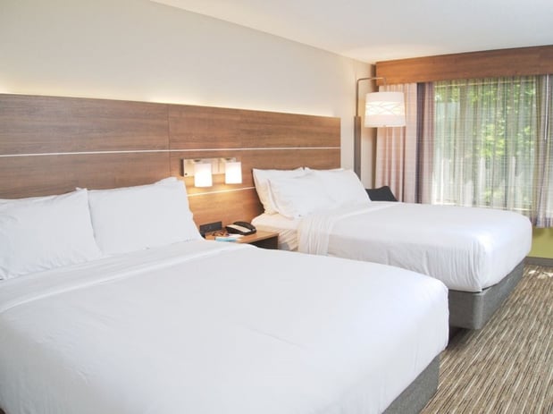 Images Holiday Inn Express South Burlington by IHG