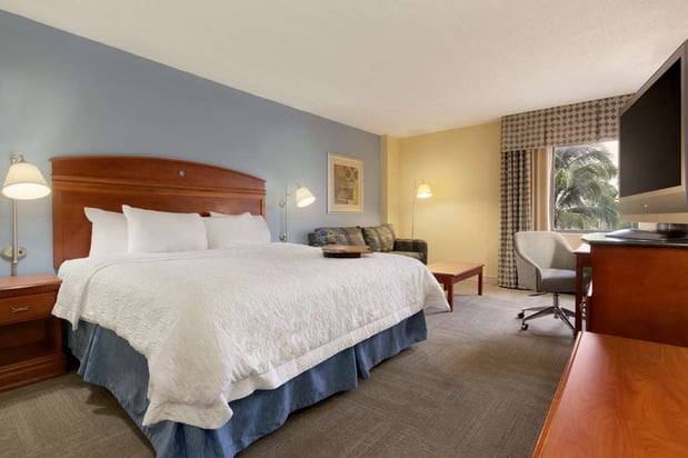 Images Hampton Inn Miami-Airport West
