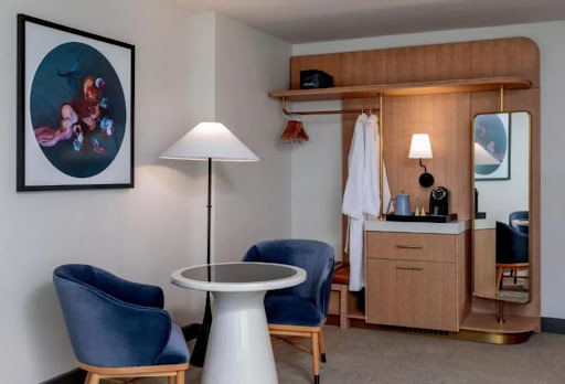Beacon Hotel & Corporate Quarters