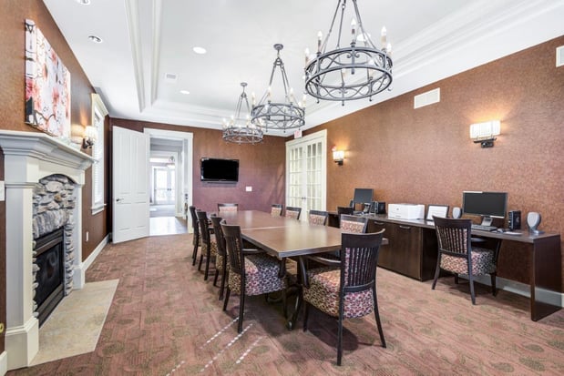 Images Saratoga Crossing Apartments & Townhomes