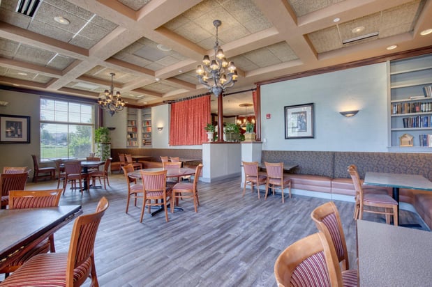 Images Holiday Inn & Suites Madison West - Middleton by IHG