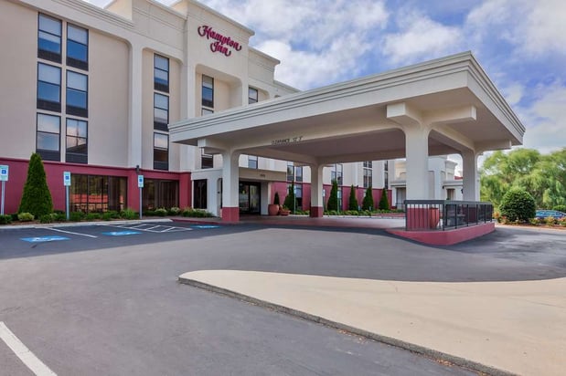 Images Hampton Inn Hendersonville