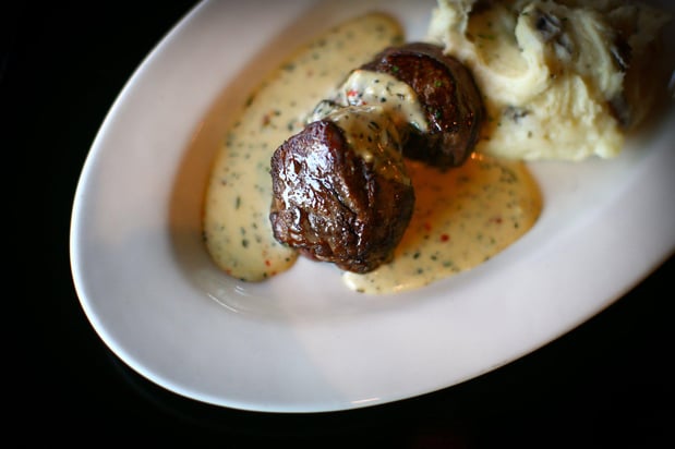 Images Holiday Inn & Suites East Peoria by IHG