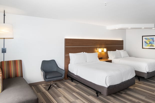 Images Holiday Inn Express & Suites Stroudsburg-Poconos by IHG