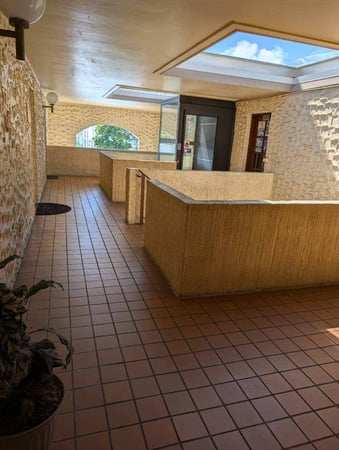 Images 440 Professional Building LLC