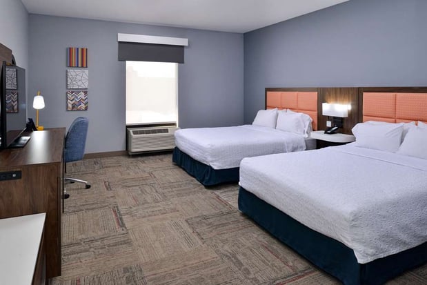 Images Hampton Inn Kansas City Northeast
