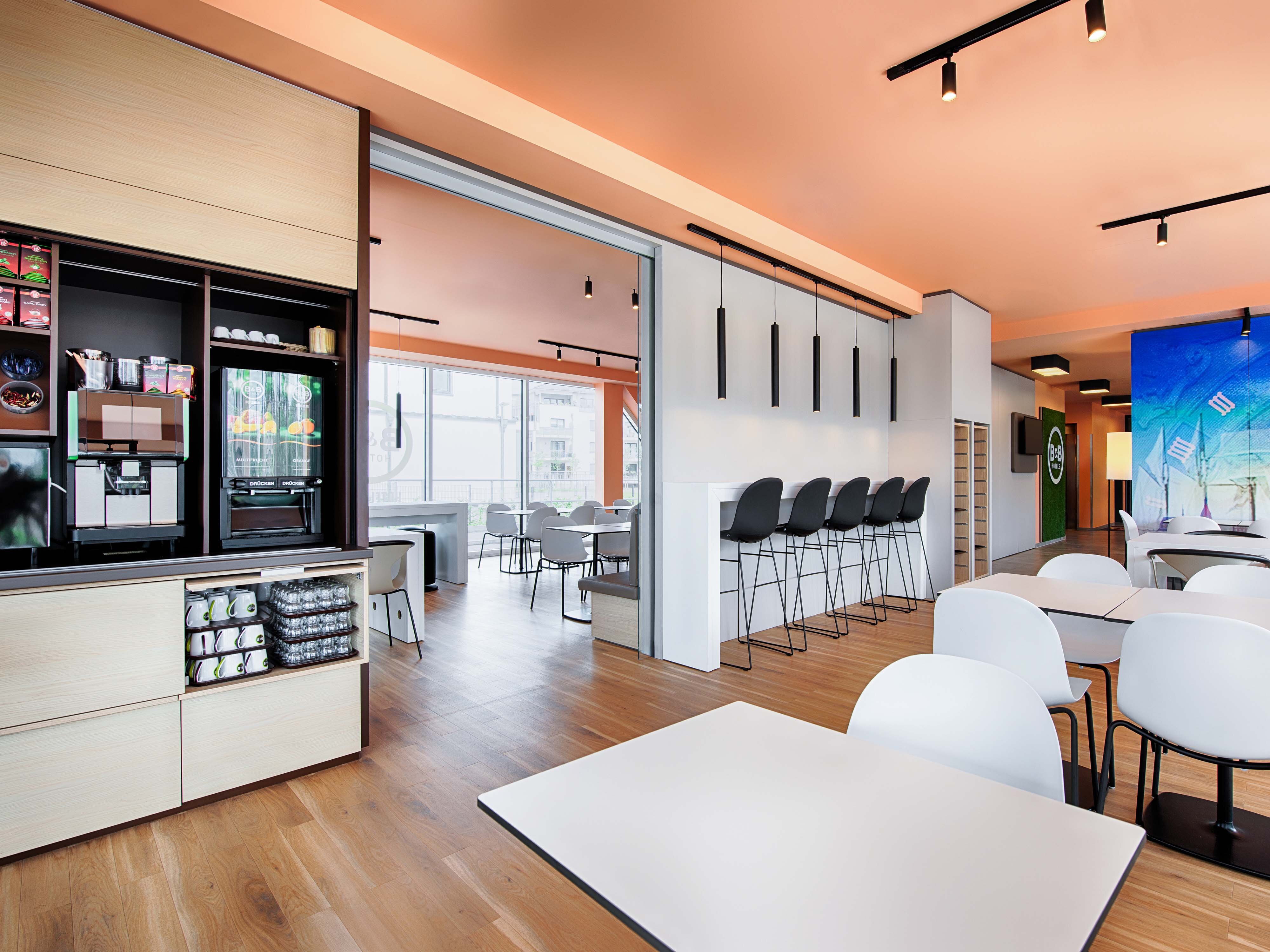 Bilder B&B HOTEL Rostock-Hafen