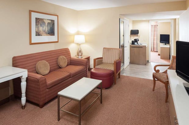 Images Hilton Garden Inn McAllen Airport