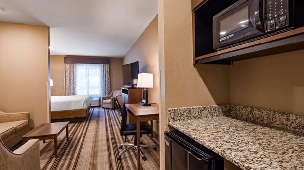 Images Best Western Plus Overland Inn