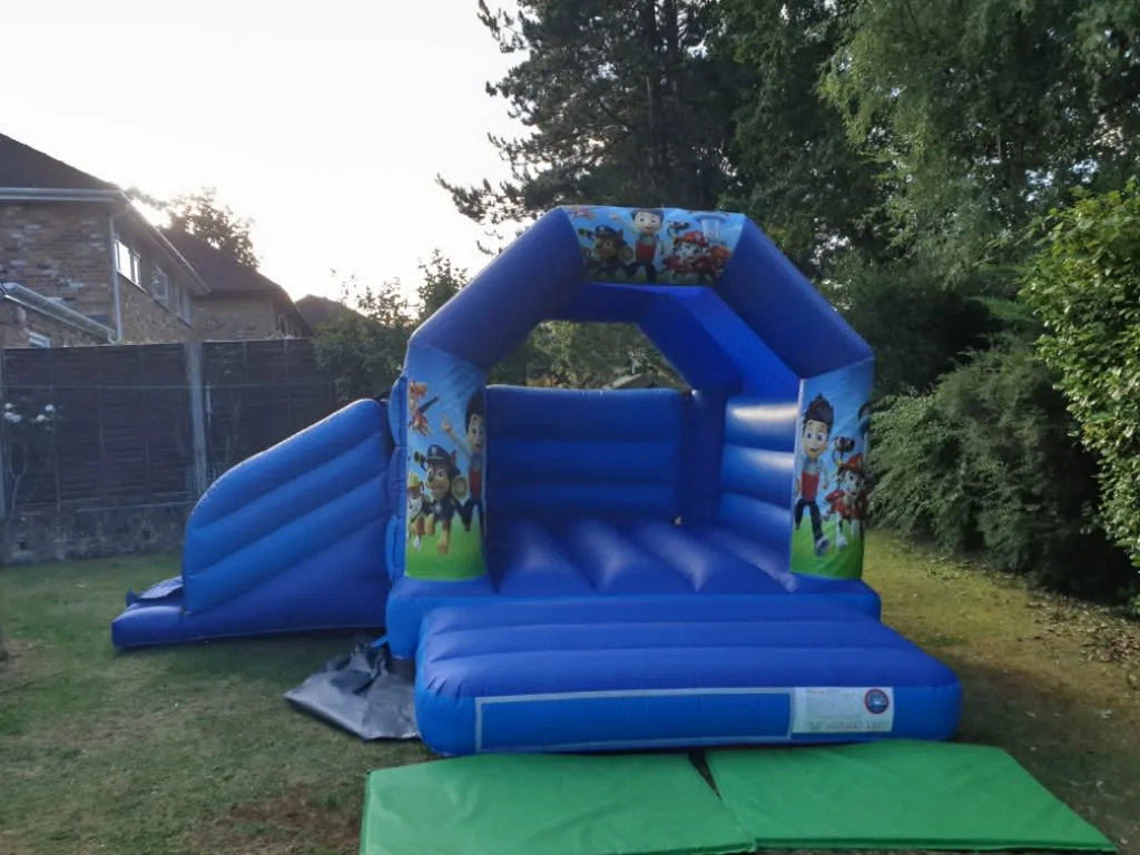 Images Top Banana Bouncy Castles