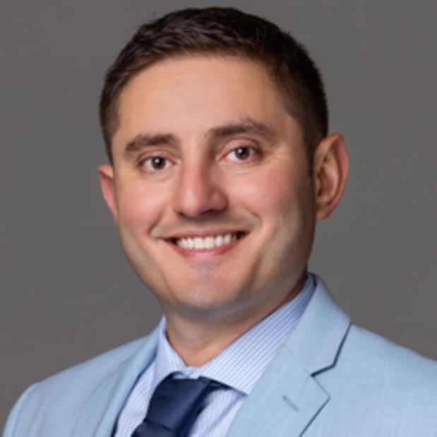 Images Edward Jones - Financial Advisor: Samet Degismen