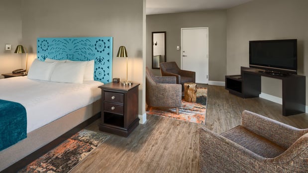 Images Hotel Indigo San Antonio-Riverwalk by IHG