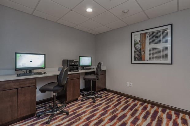 Images Holiday Inn Mishawaka - Conference Center by IHG