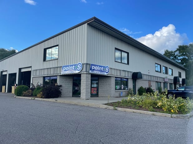 Images Gills Point S Tire & Auto Service