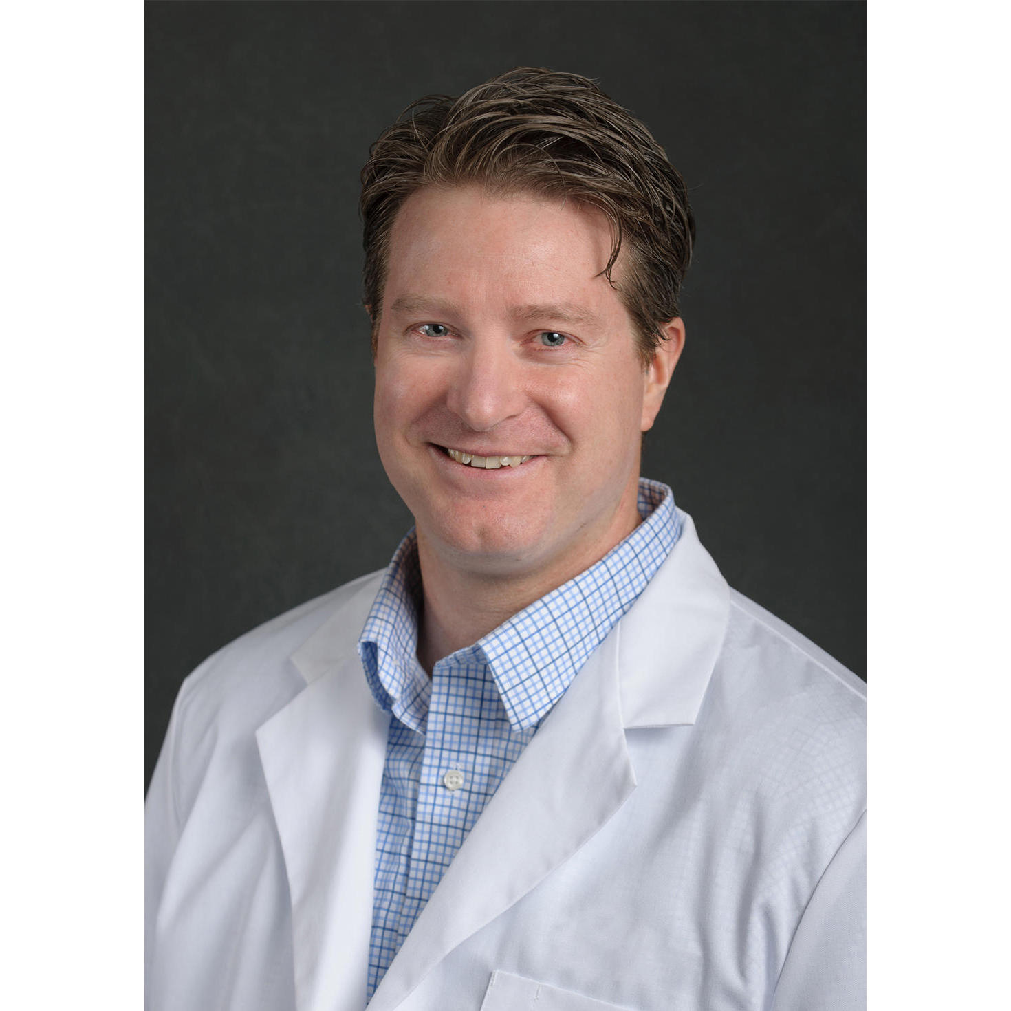 Dr. Kirk J Macnaught, MD
