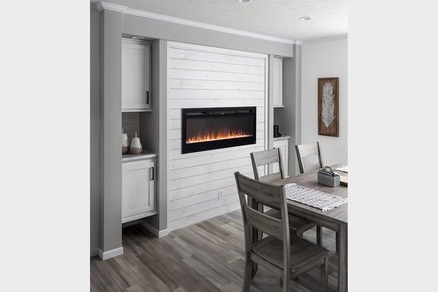 Images Flummerfelt Homes & Storage